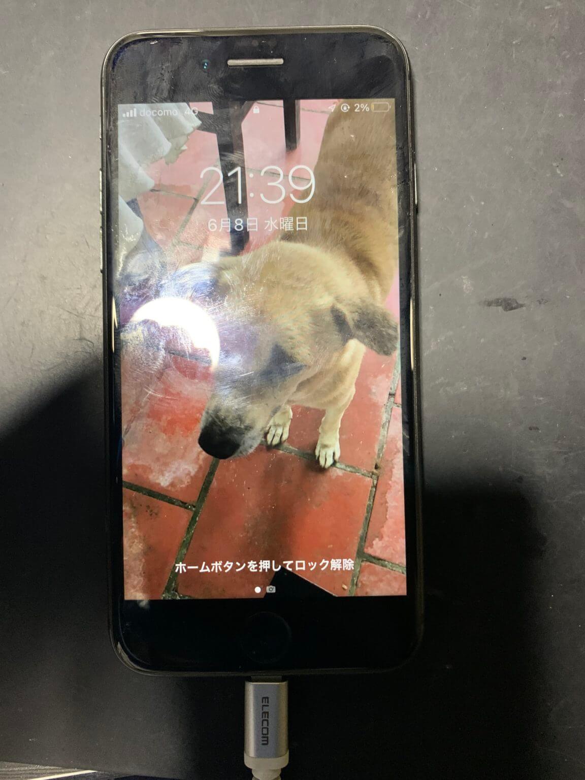 新潟市中央区でのiPhone8の充電不良修理１