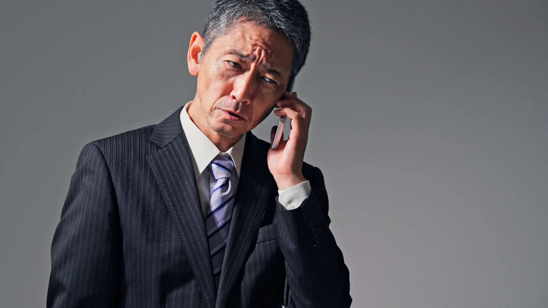 電話で相手の声が聞こえない原因とは？応急処置や対処方法について