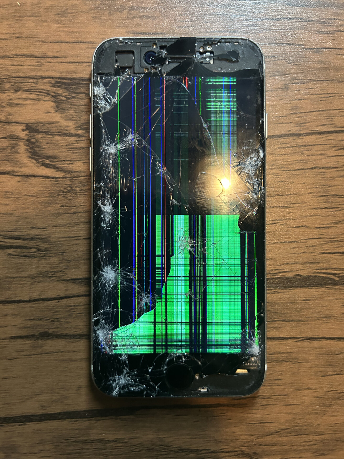 iPhone,Androidのスマホ/タブレット修理ならスマホレスキューゴーリペア