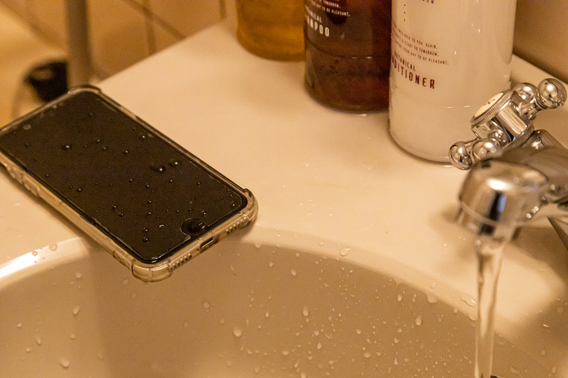スマホをお風呂で使う際の注意点