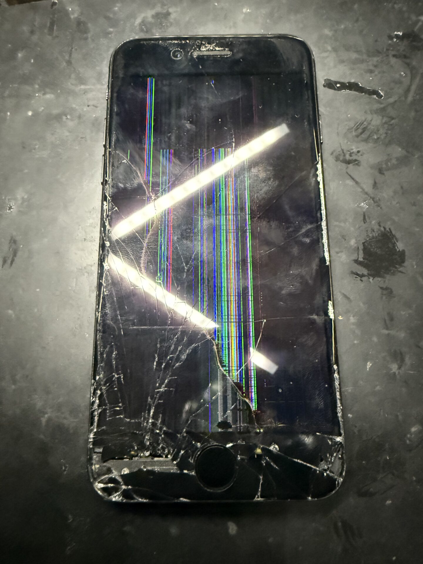 iPhone,Androidのスマホ/タブレット修理ならスマホレスキューゴーリペア