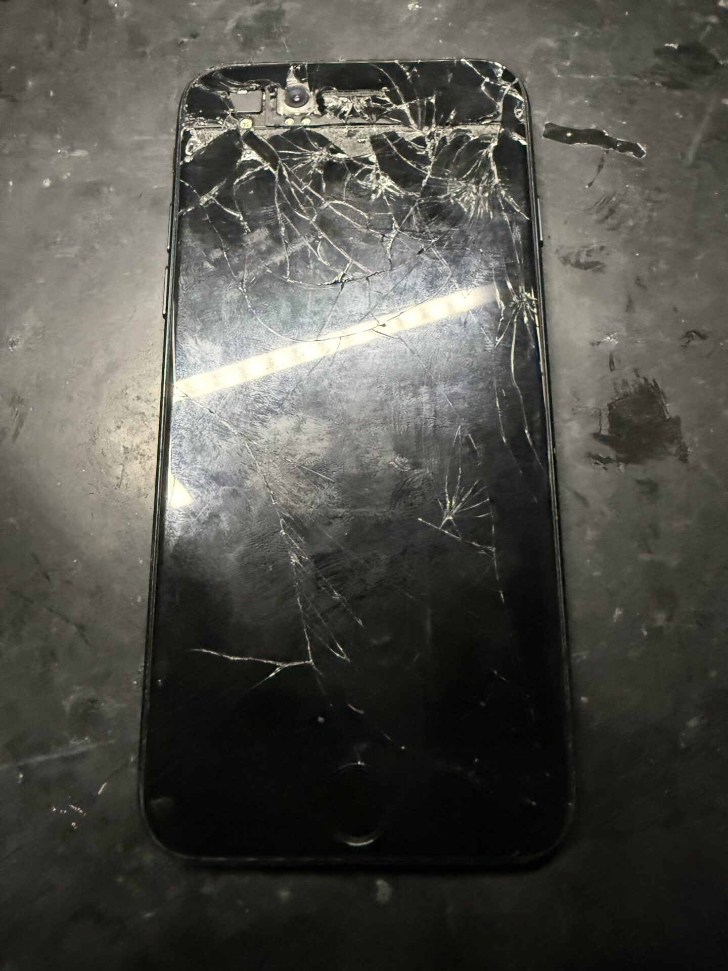 iPhone,Androidのスマホ/タブレット修理ならスマホレスキューゴーリペア