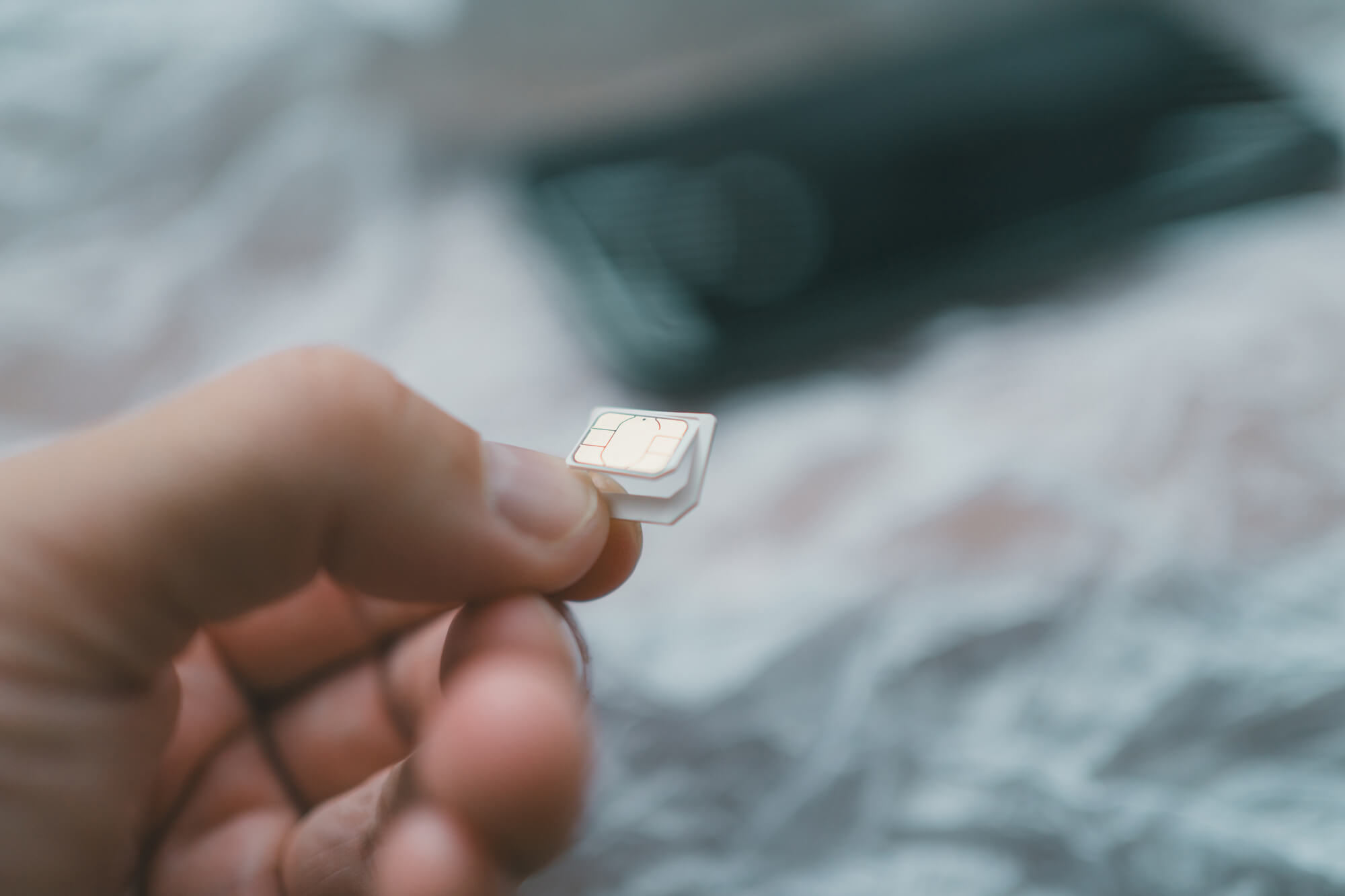 SIMカードを差し替えた際に起こりうるトラブル