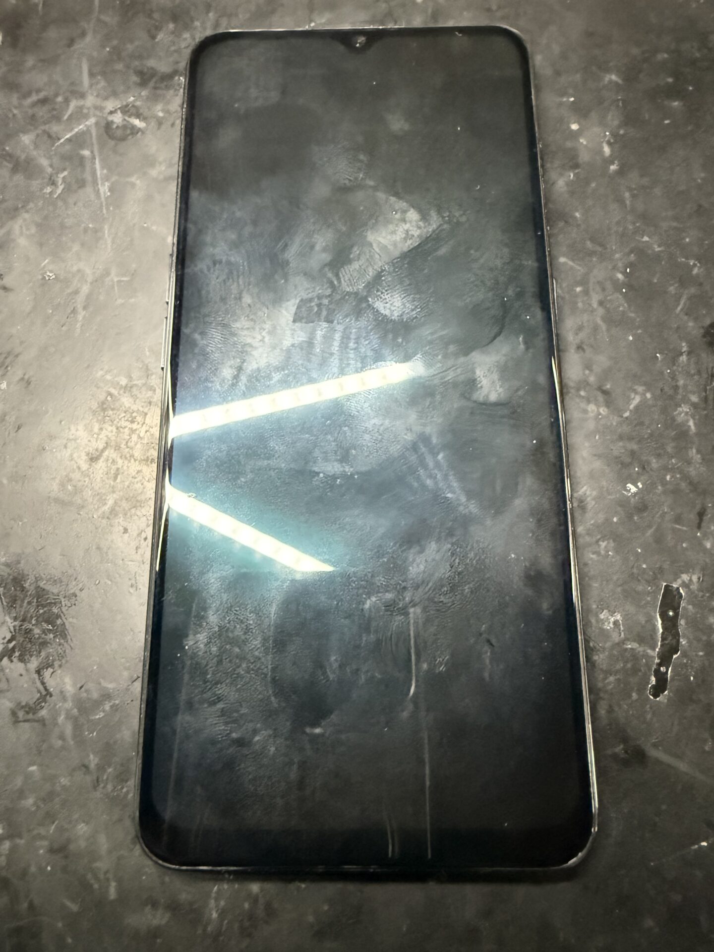 OPPO Find Xシリーズ|スマホの出張修理ならゴーリペア