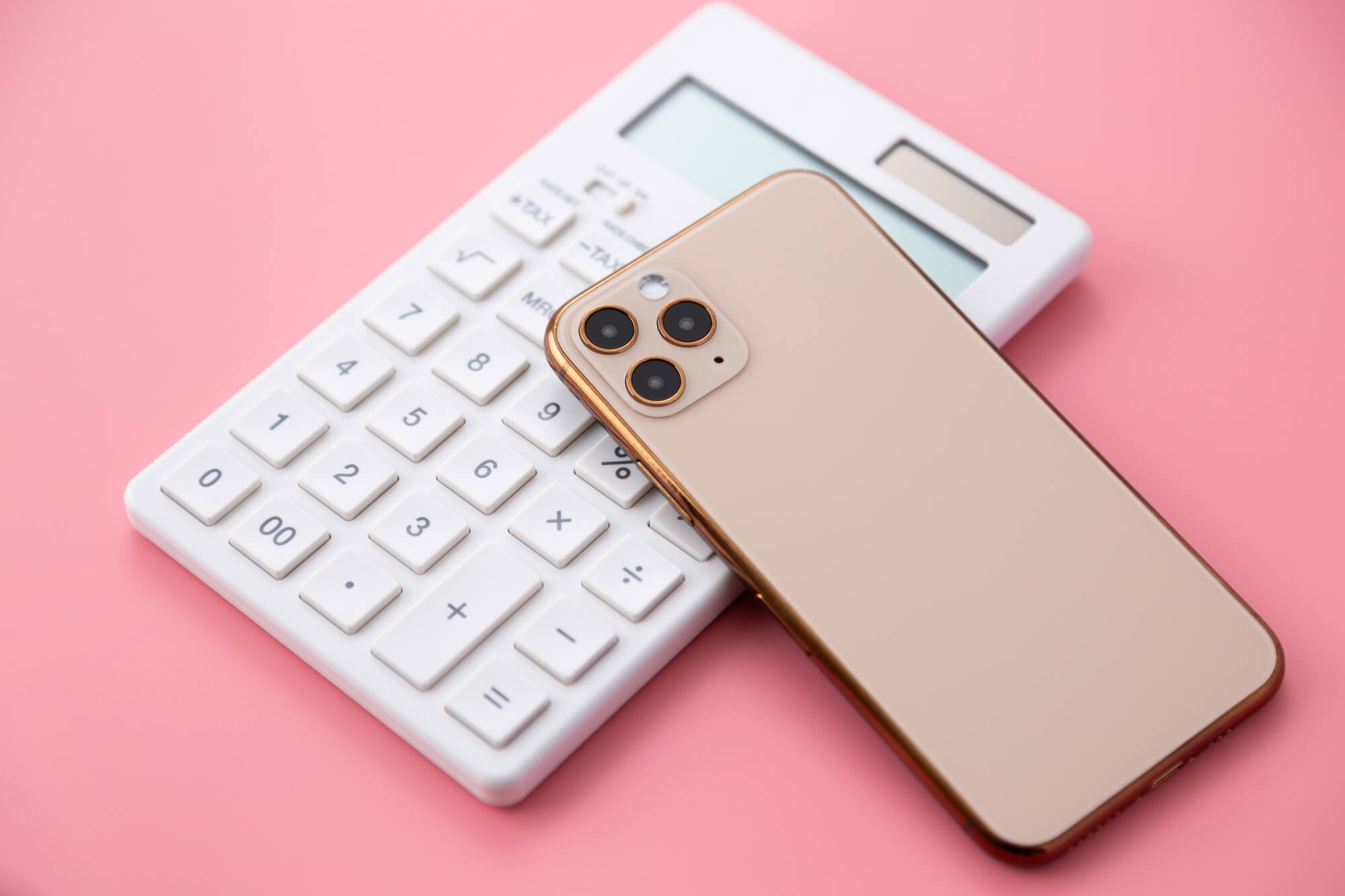 iPhone15のバッテリー交換にかかる修理料金の相場