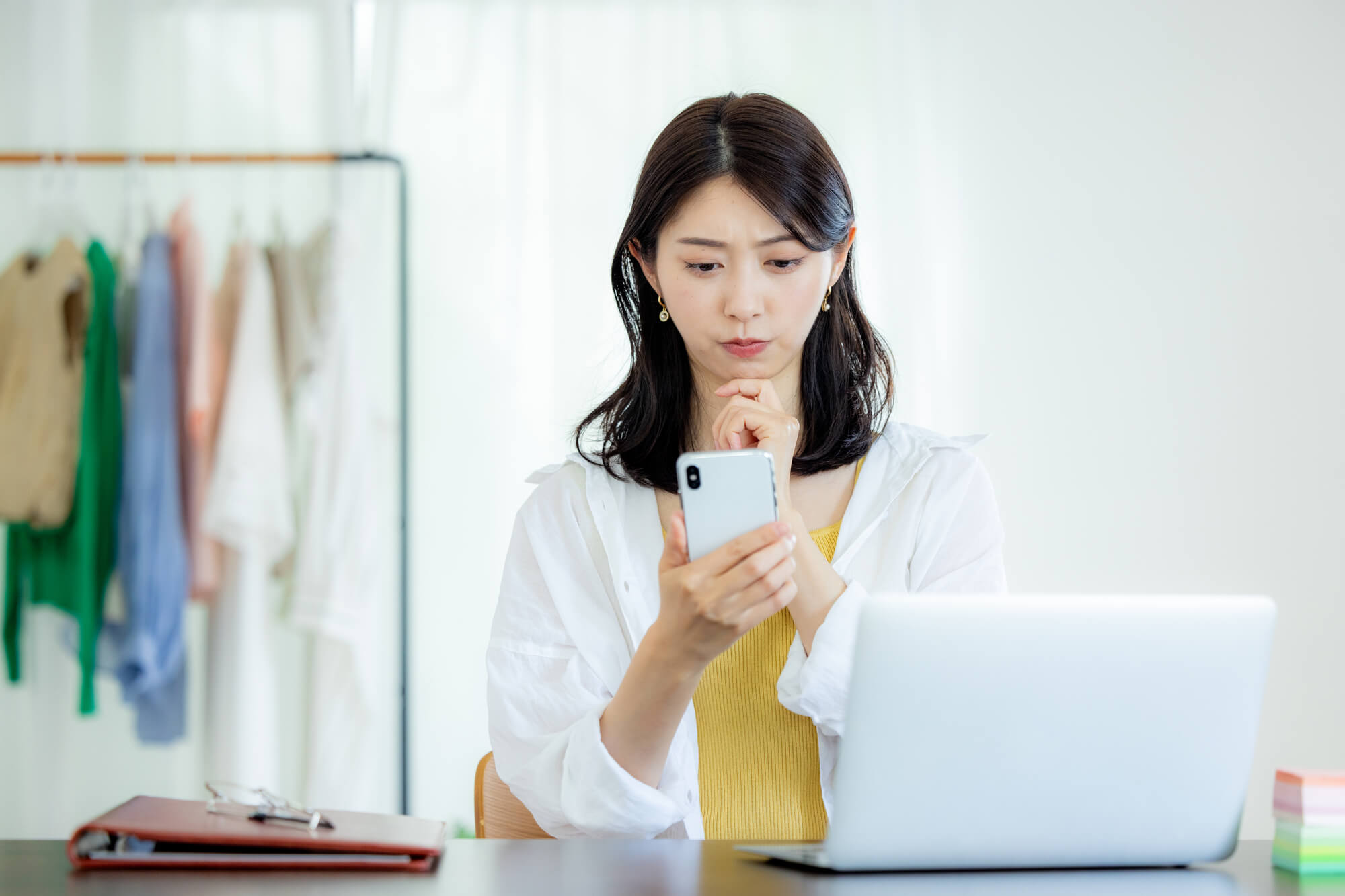 スマホのバッテリー交換を依頼する時の注意点