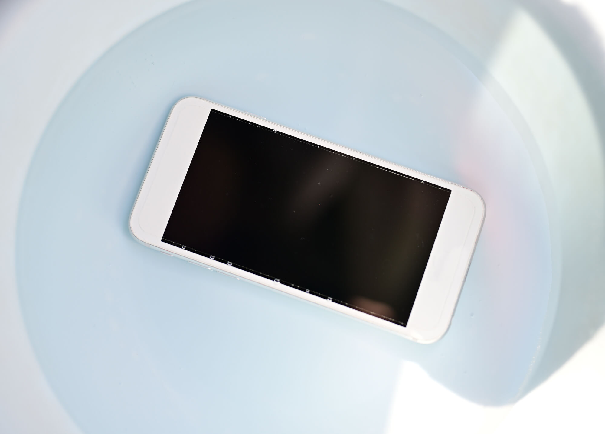 iPhone11が水没した時の起こり得る不具合