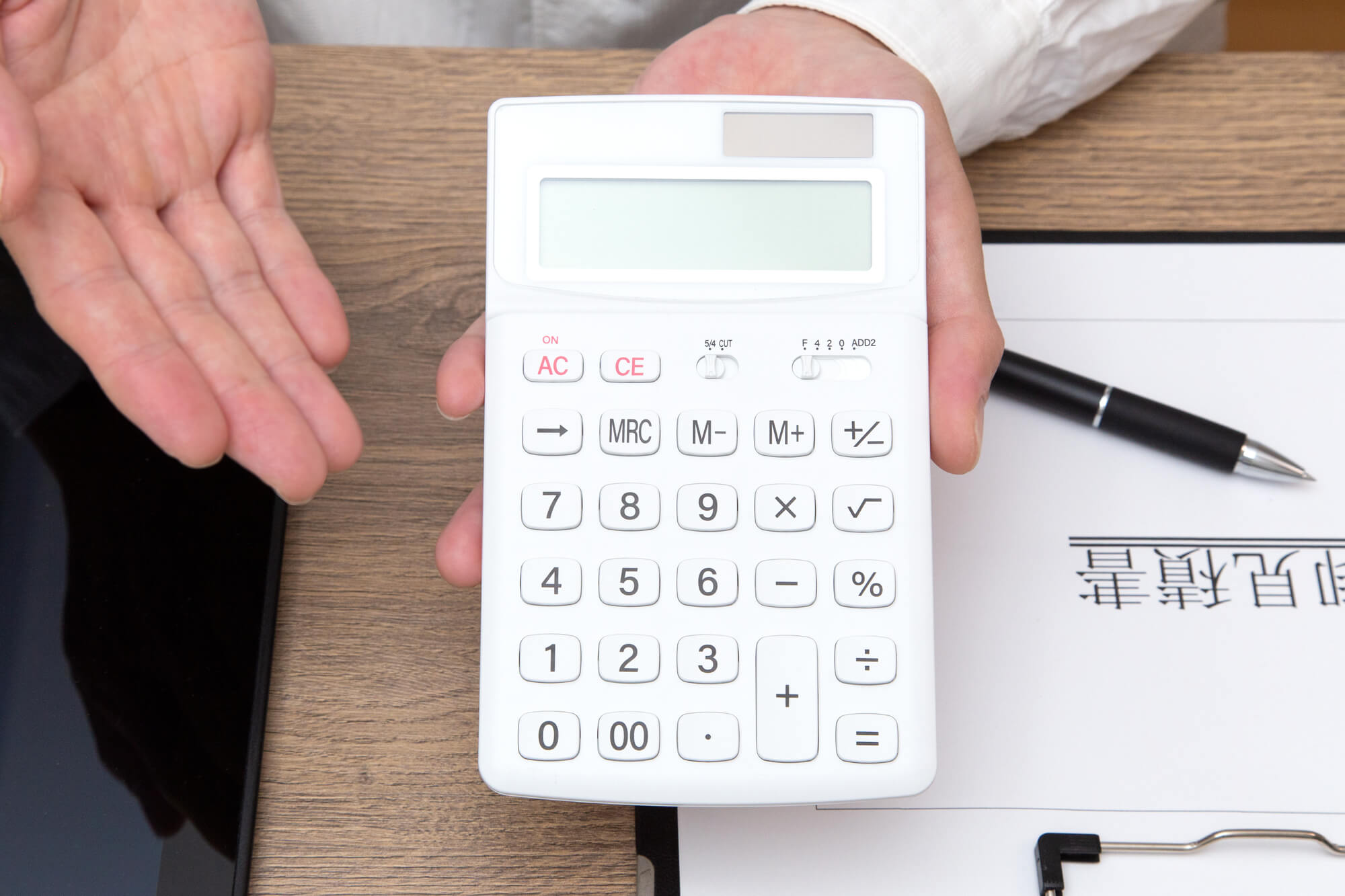 iPhone11が水没してしまった時にかかる修理費用の相場