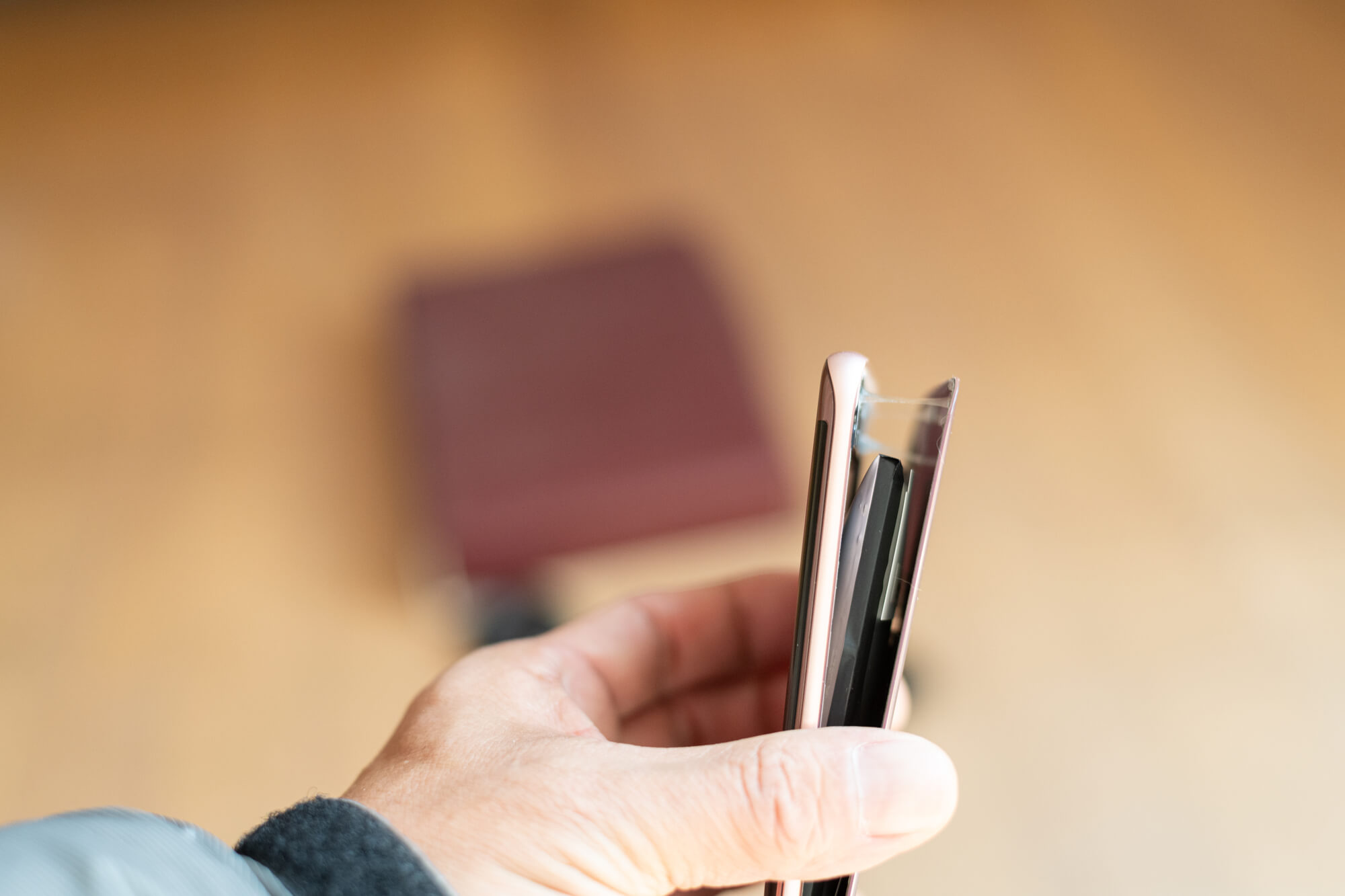 iPhone17のバッテリーが劣化したまま放置すると?