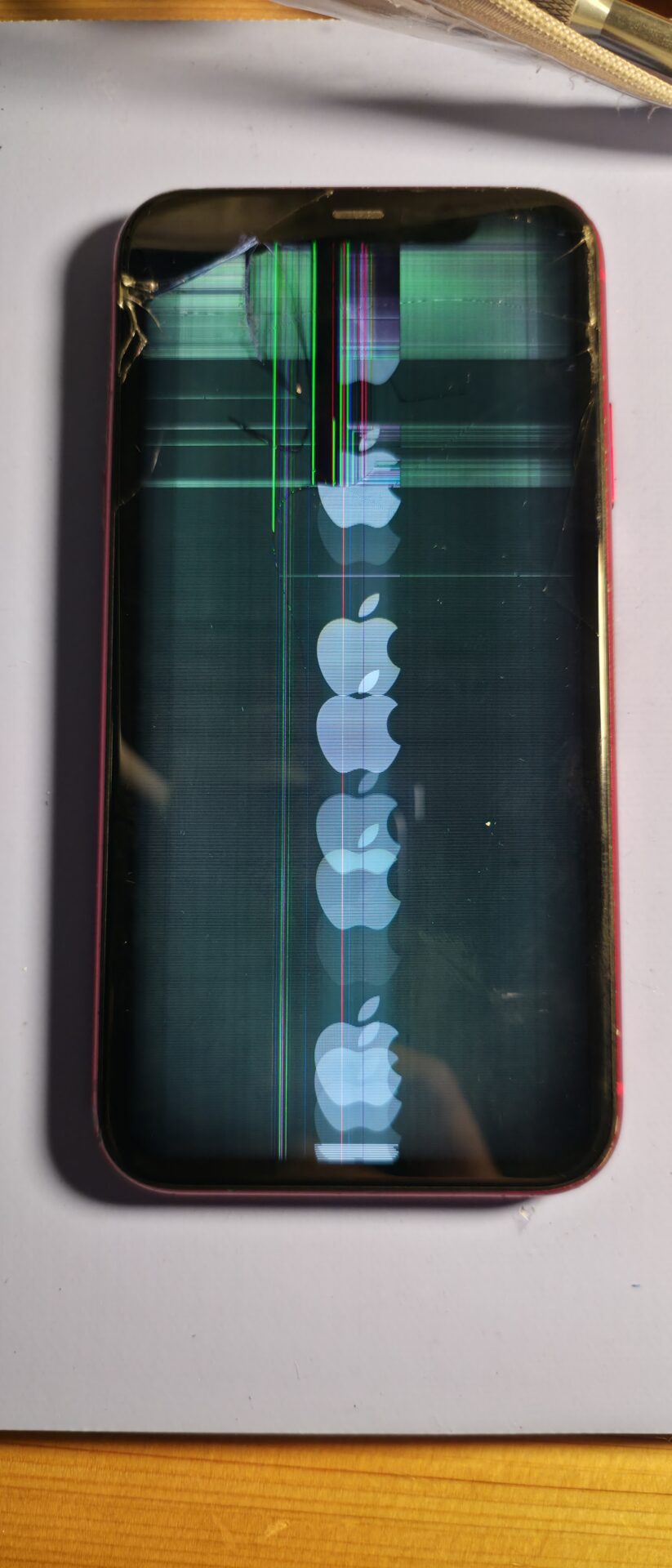 神戸市中央区にてIPhone11の画面破損修理 - ゴーリペア