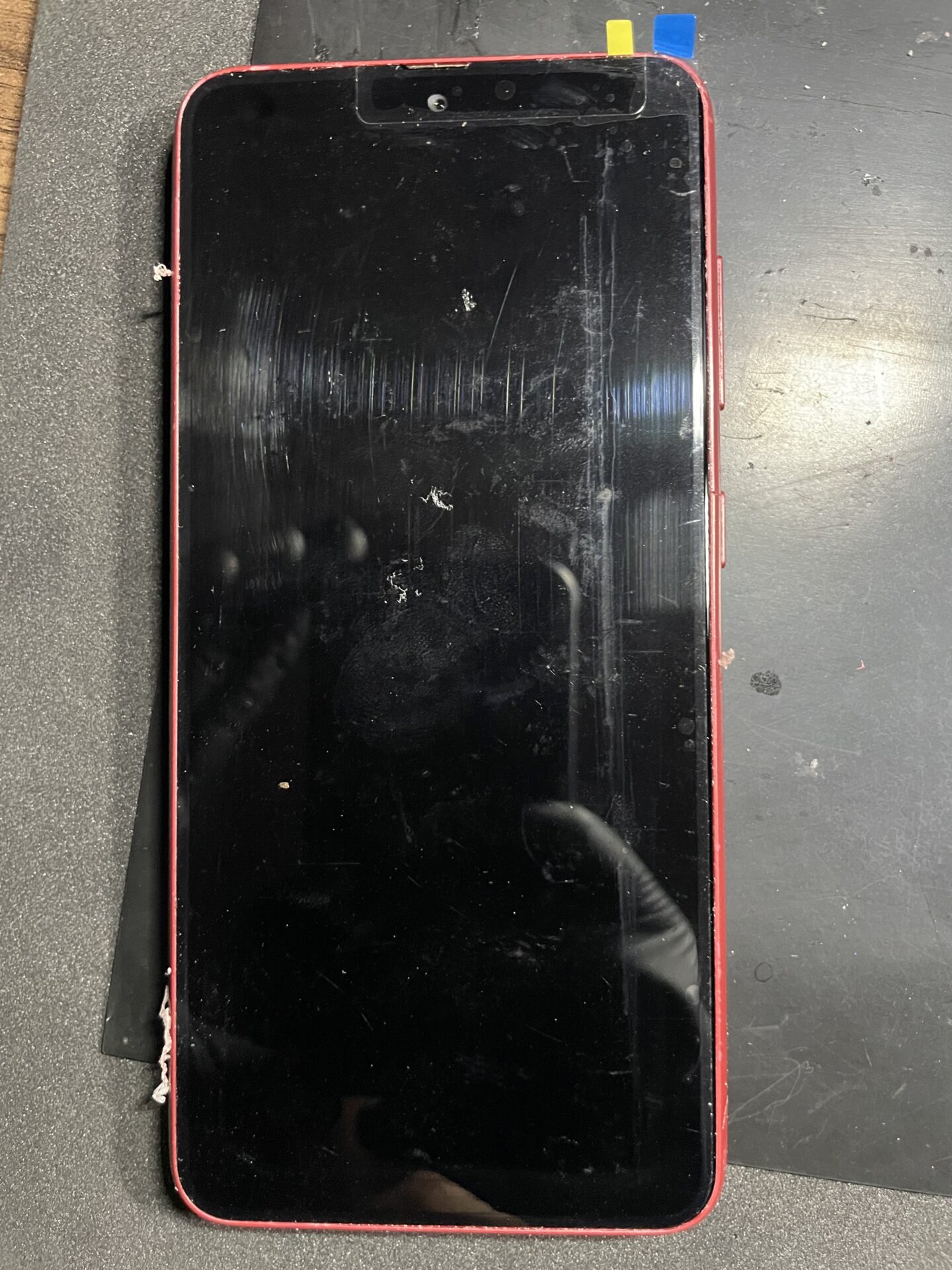 大阪市住之江区にてGALAXY A22の画面破損の修理 - ゴーリペア