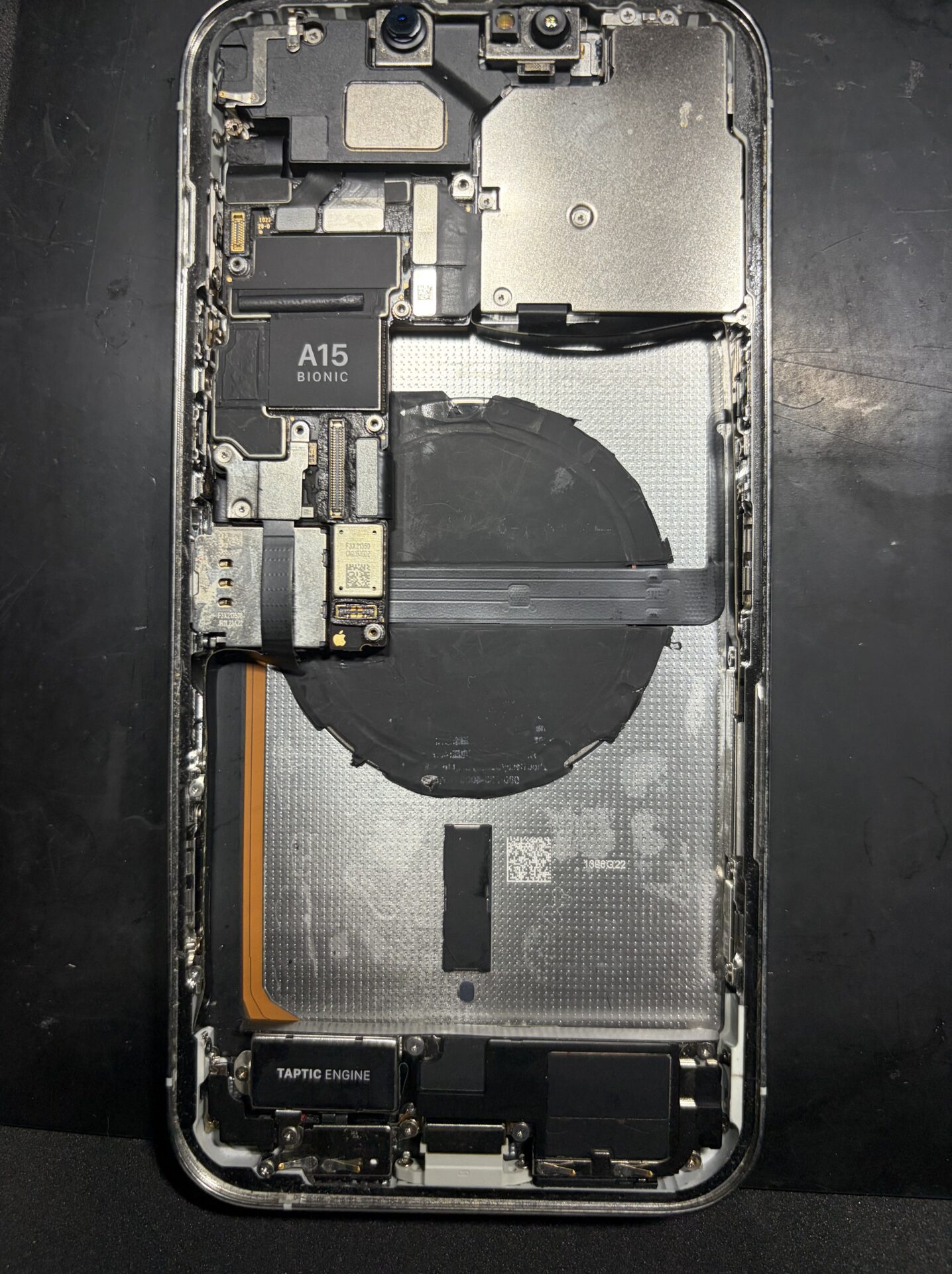 大阪府大東市にてiPhone13 Pro MAXの水没修理 - ゴーリペア